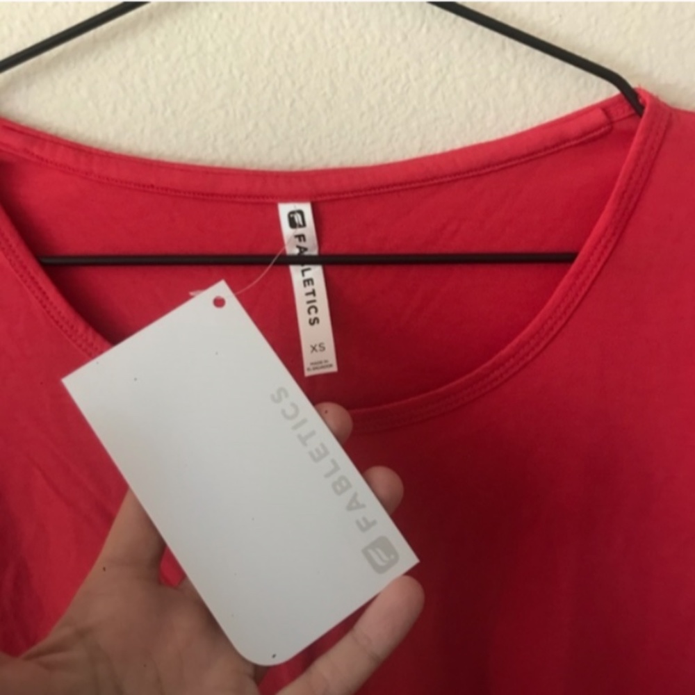NWT Fabletics Brook Oversized Tee - Picture 4 of 7